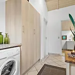 度假居 Awesome In With Kitchen