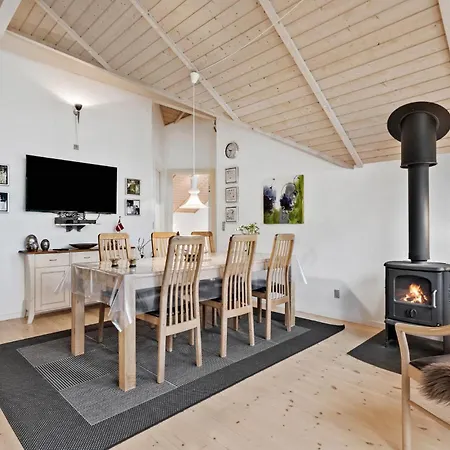Awesome In With Kitchen Holiday home Ulfborg