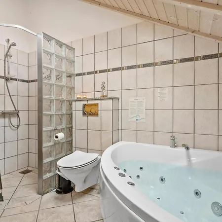 Awesome In With Kitchen